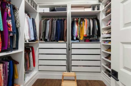 Wall in closets